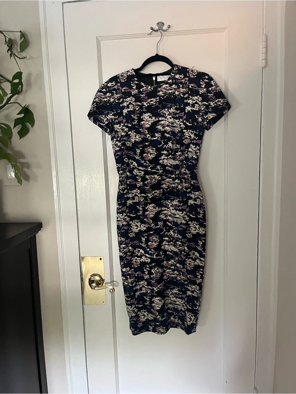 Victoria Beckham Abstract Jacquard Fitted Midi Dress